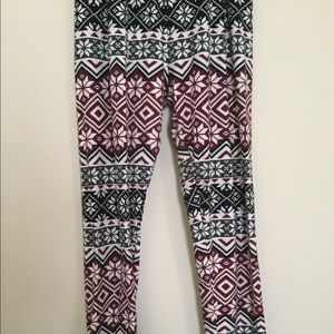 ❄️ Winter Pattern Leggings